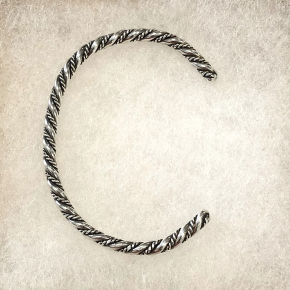 VINTAGE Sterling Silver Twisted Cuff Bangle Bracelet - Picture 5 of 10